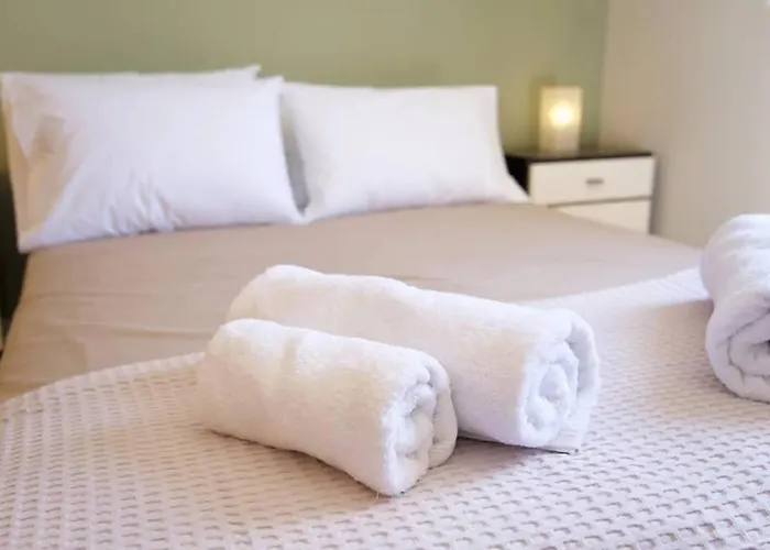 Casa Di Vito, 10m From Sami's Main Square *